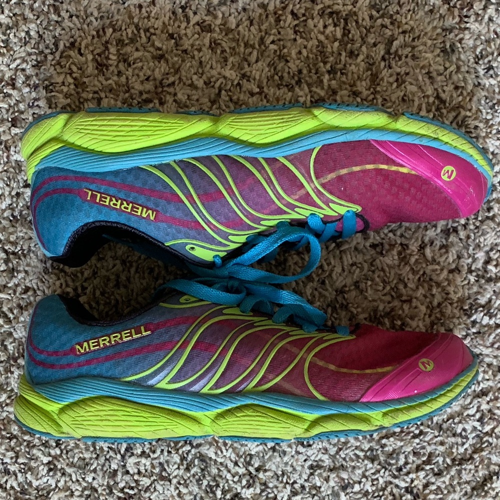 Merrill Athletic Shoes - Picture 3 of 5